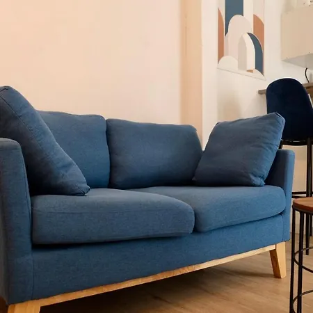 - Independant Avec Cour アパート *